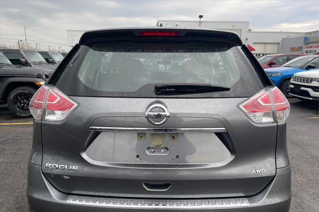 used 2016 Nissan Rogue car, priced at $14,000