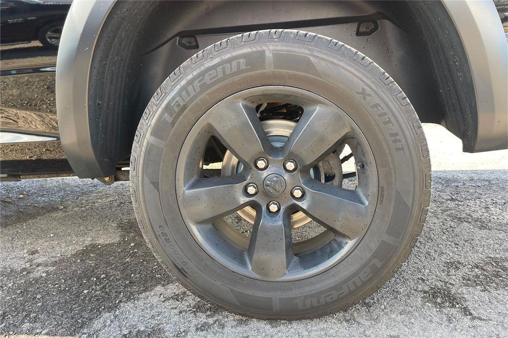 used 2020 Ram 1500 Classic car, priced at $28,000