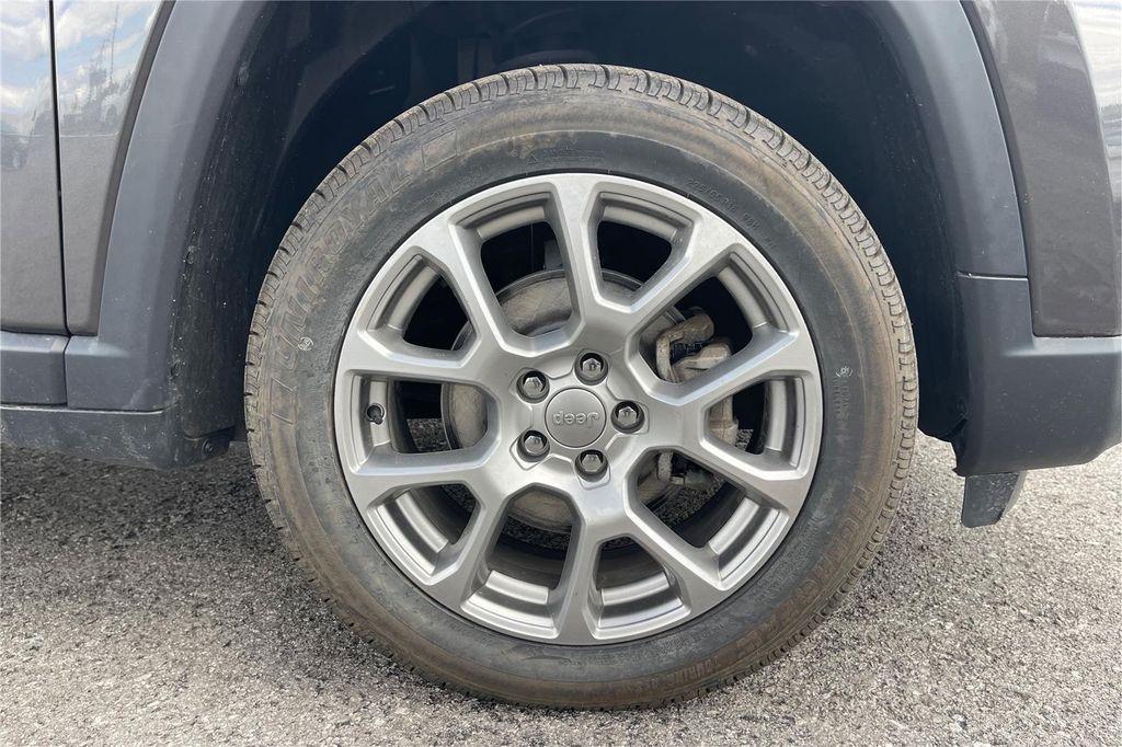 used 2022 Jeep Compass car, priced at $22,000