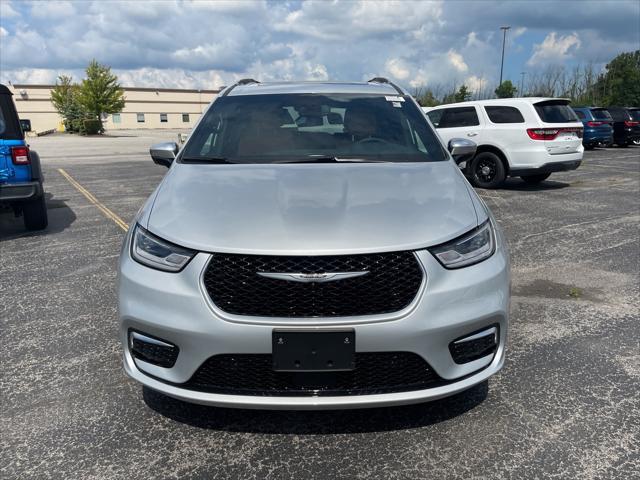 new 2023 Chrysler Pacifica car, priced at $44,785