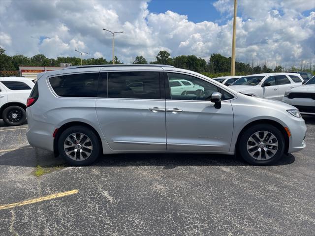 new 2023 Chrysler Pacifica car, priced at $44,785