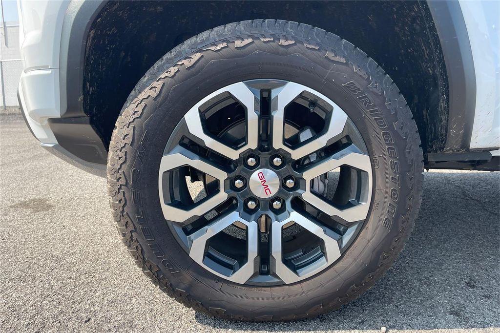 used 2023 GMC Canyon car, priced at $41,000