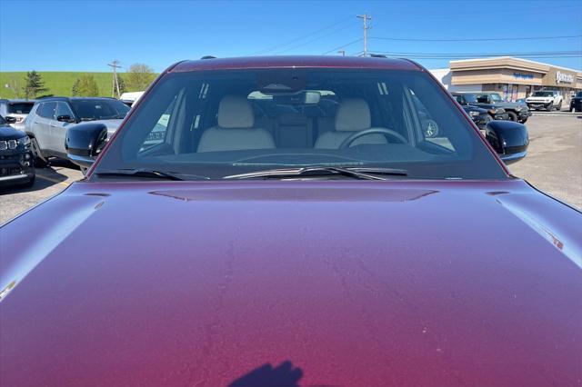 used 2023 Jeep Grand Cherokee car, priced at $37,500
