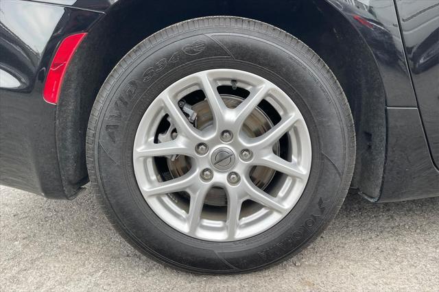 used 2024 Chrysler Pacifica car, priced at $35,000