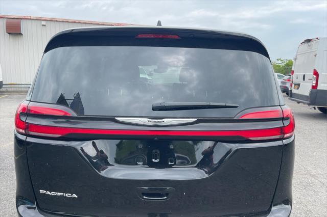 used 2024 Chrysler Pacifica car, priced at $35,000