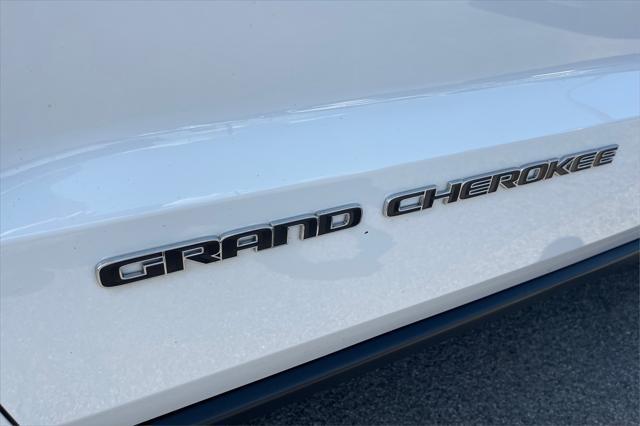 used 2021 Jeep Grand Cherokee car, priced at $27,490