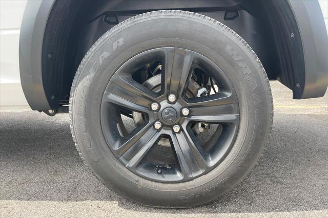 used 2022 Ram 1500 Classic car, priced at $31,000