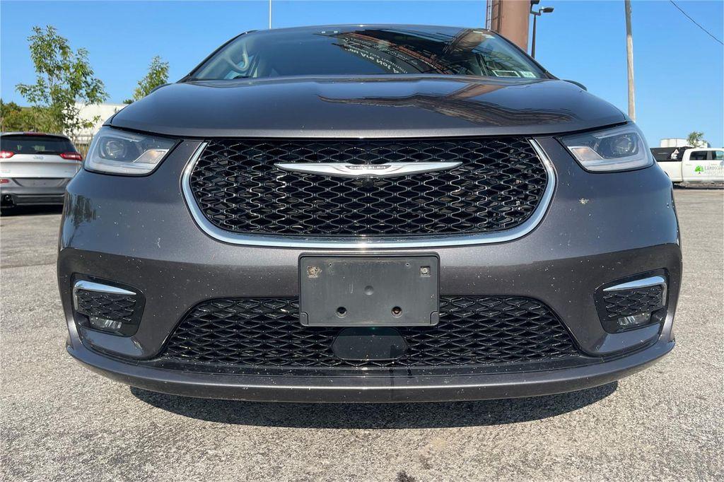 used 2021 Chrysler Pacifica car, priced at $25,000