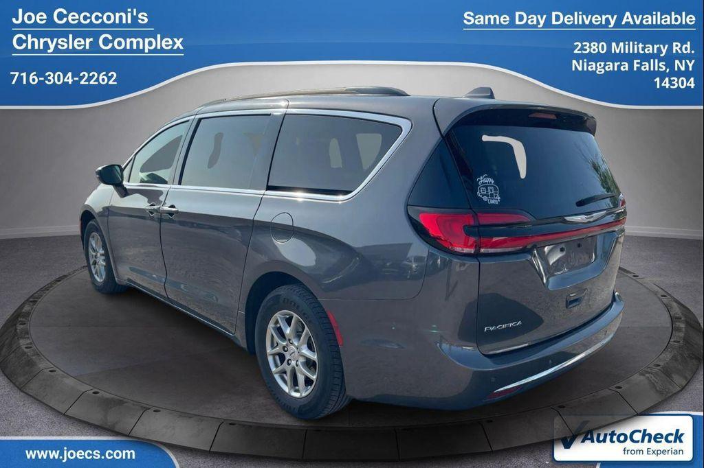 used 2021 Chrysler Pacifica car, priced at $25,000