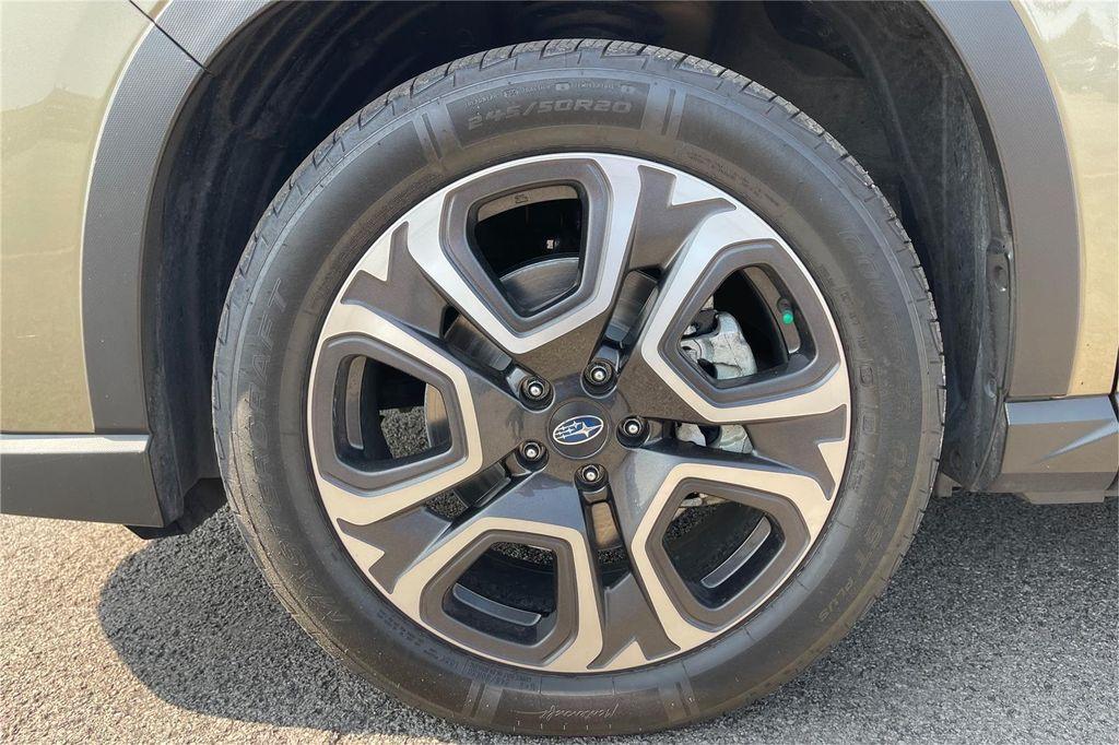 used 2023 Subaru Ascent car, priced at $32,000