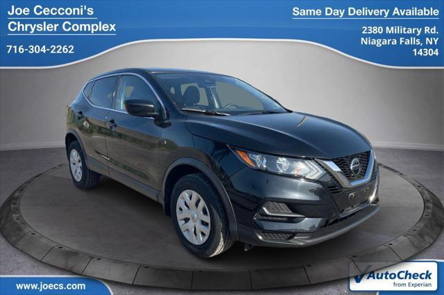 used 2020 Nissan Rogue Sport car, priced at $18,000