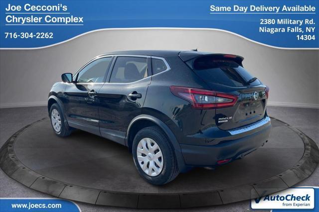 used 2020 Nissan Rogue Sport car, priced at $18,000