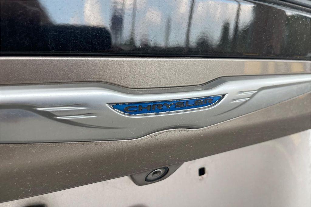 used 2017 Chrysler Pacifica car, priced at $15,500