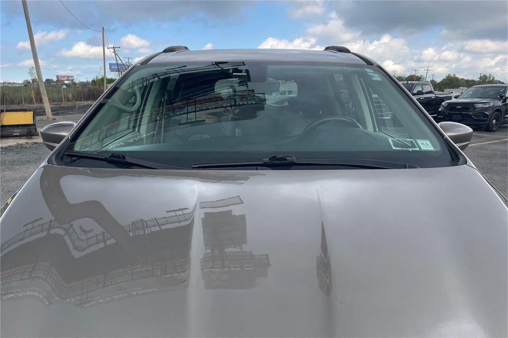 used 2017 Chrysler Pacifica car, priced at $15,500