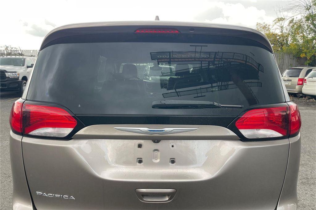 used 2017 Chrysler Pacifica car, priced at $15,500