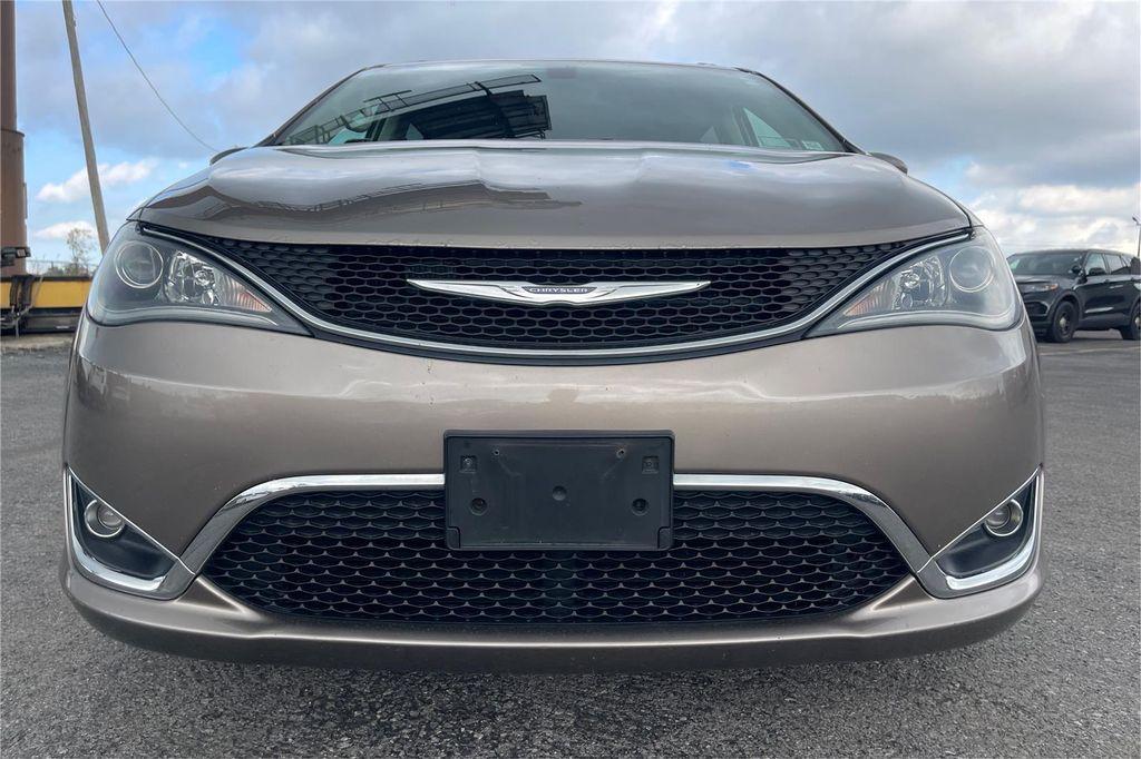 used 2017 Chrysler Pacifica car, priced at $15,500
