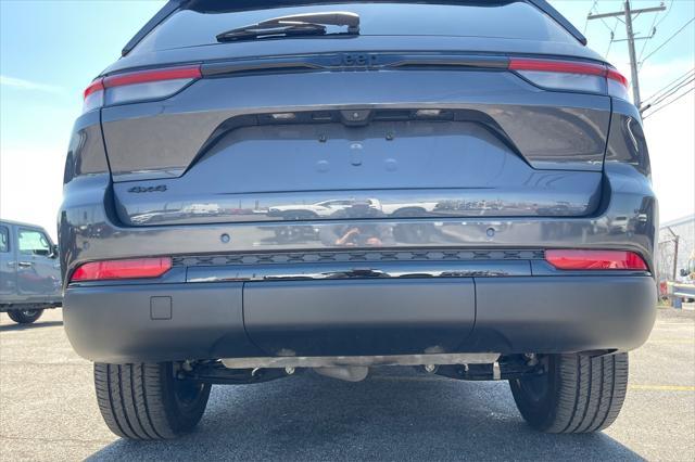 used 2022 Jeep Grand Cherokee car, priced at $35,500