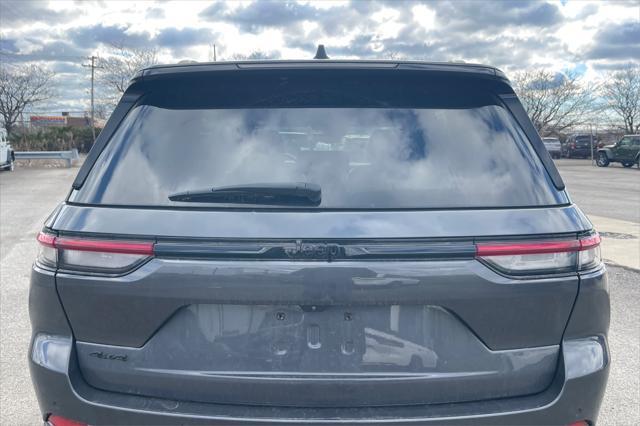 used 2022 Jeep Grand Cherokee car, priced at $35,500