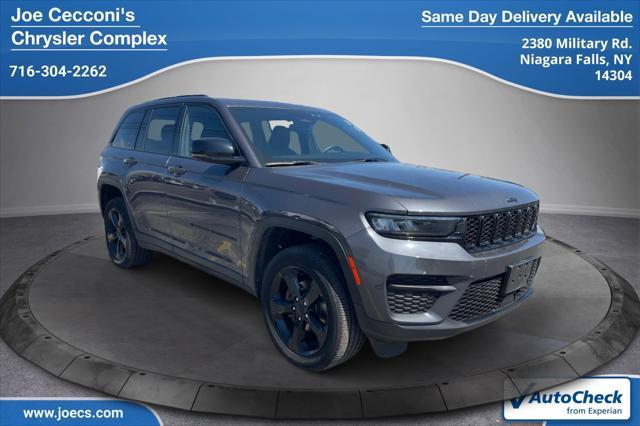 used 2022 Jeep Grand Cherokee car, priced at $35,500