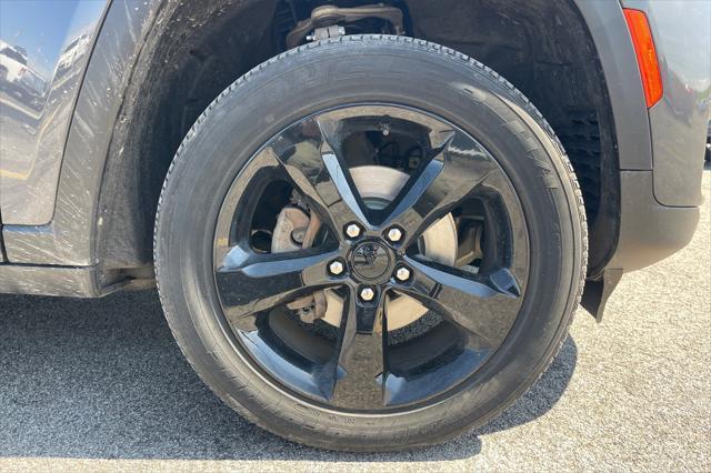used 2022 Jeep Grand Cherokee car, priced at $35,500