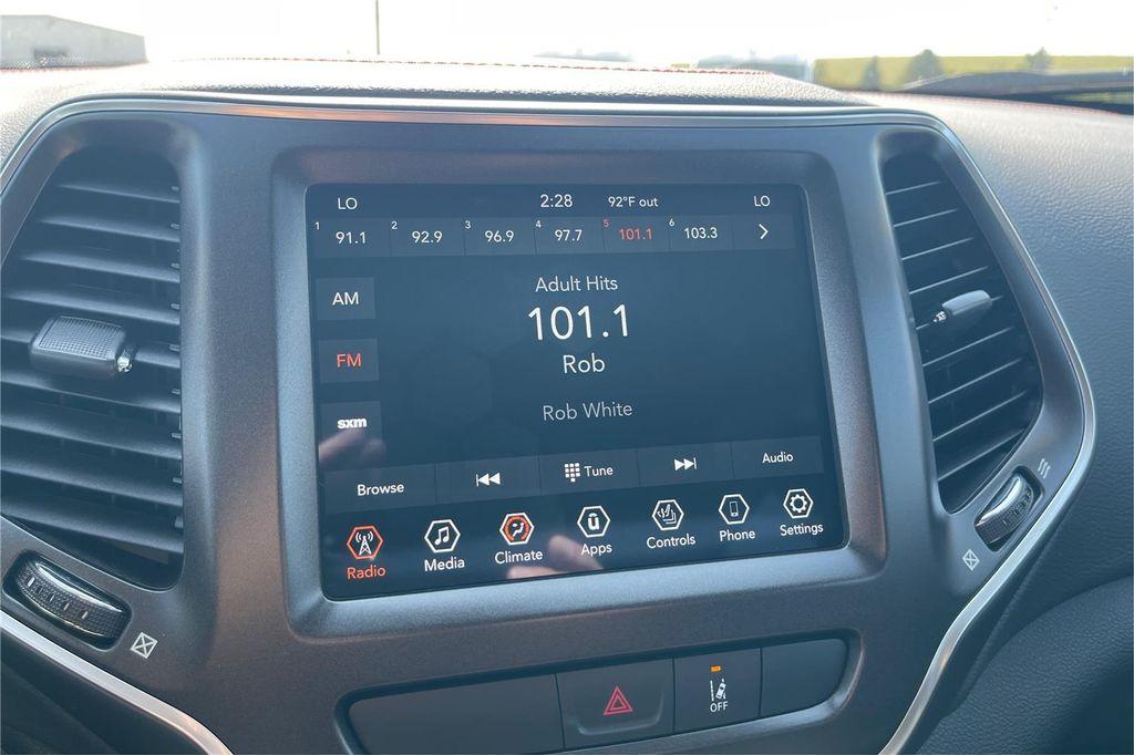 used 2022 Jeep Cherokee car, priced at $27,000