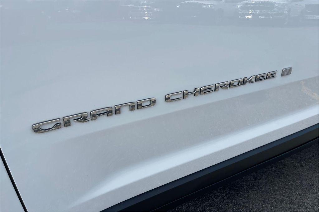 used 2023 Jeep Grand Cherokee car, priced at $31,000