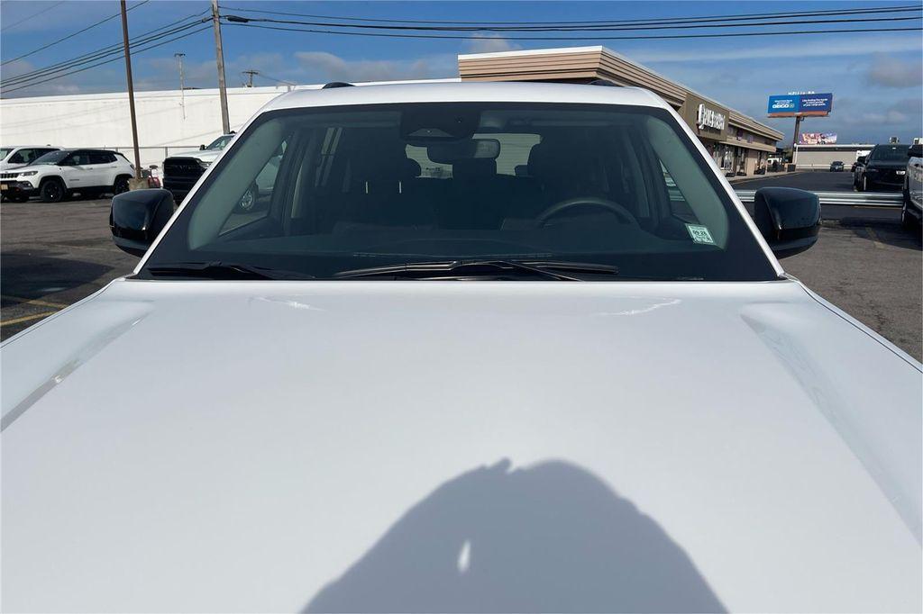 used 2023 Jeep Grand Cherokee car, priced at $31,000