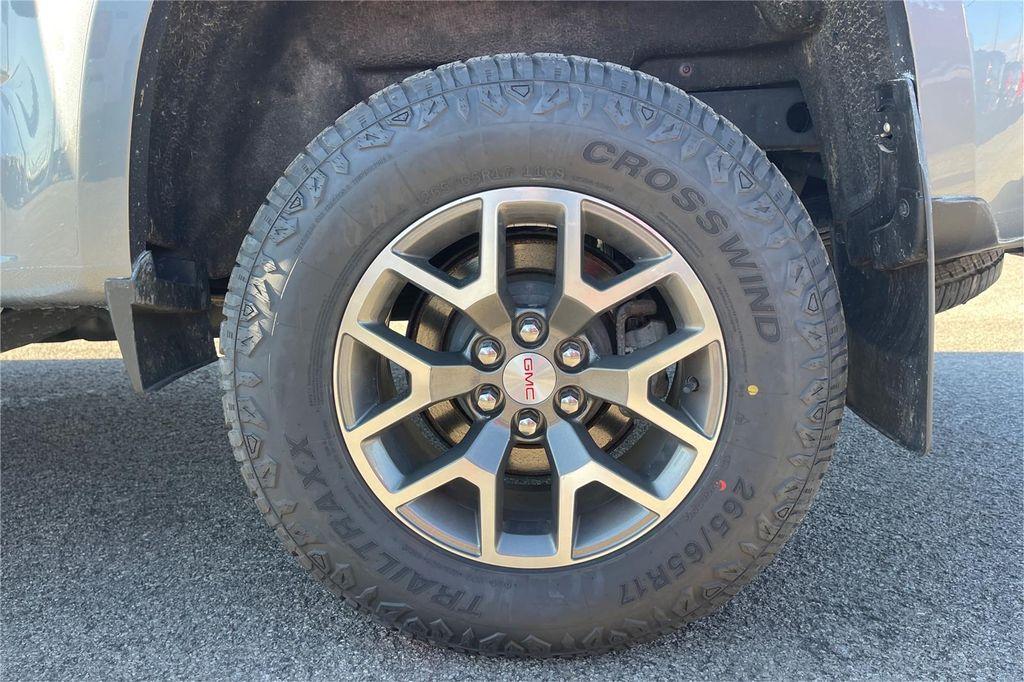 used 2022 GMC Canyon car, priced at $31,500