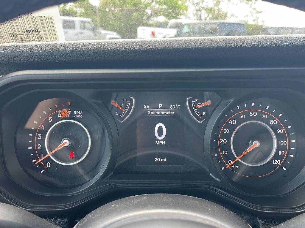 new 2025 Jeep Wrangler car, priced at $45,055
