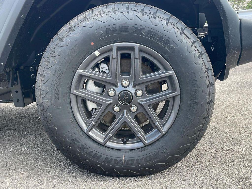 new 2025 Jeep Wrangler car, priced at $45,055