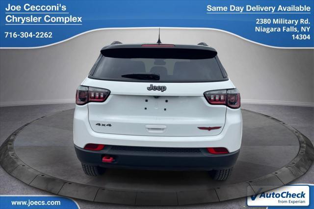 used 2022 Jeep Compass car, priced at $25,000