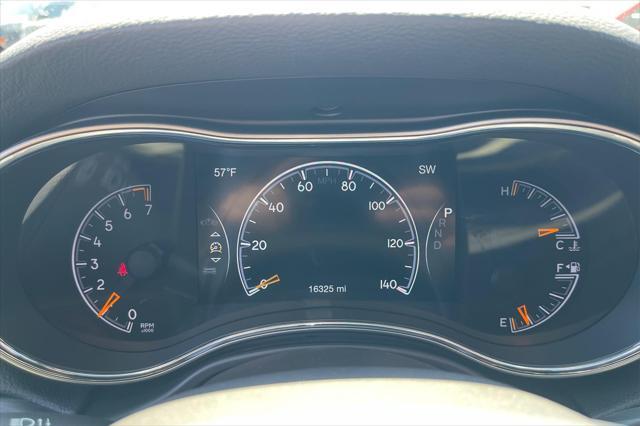used 2022 Jeep Grand Cherokee car, priced at $32,500