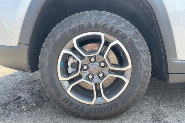 used 2023 Jeep Grand Cherokee 4xe car, priced at $38,000
