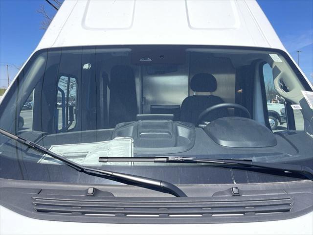 new 2024 Ram ProMaster 3500 car, priced at $69,990
