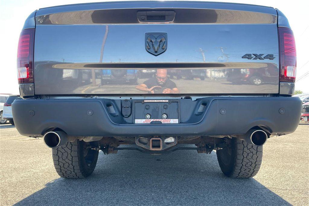 used 2021 Ram 1500 Classic car, priced at $30,000