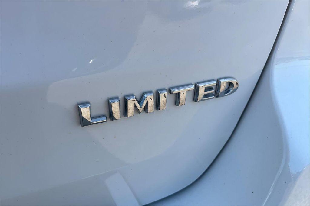 used 2021 Jeep Grand Cherokee car, priced at $23,000