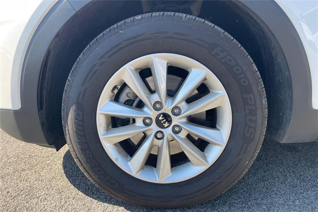 used 2019 Kia Sorento car, priced at $15,500