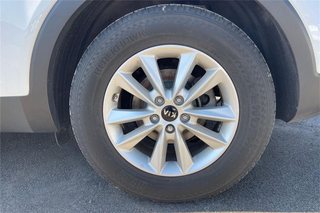 used 2019 Kia Sorento car, priced at $15,500
