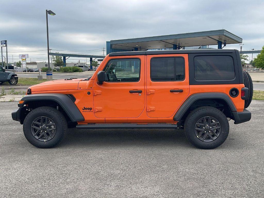 new 2025 Jeep Wrangler car, priced at $47,875