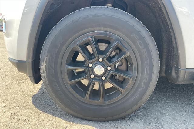 used 2018 Jeep Grand Cherokee car, priced at $17,500