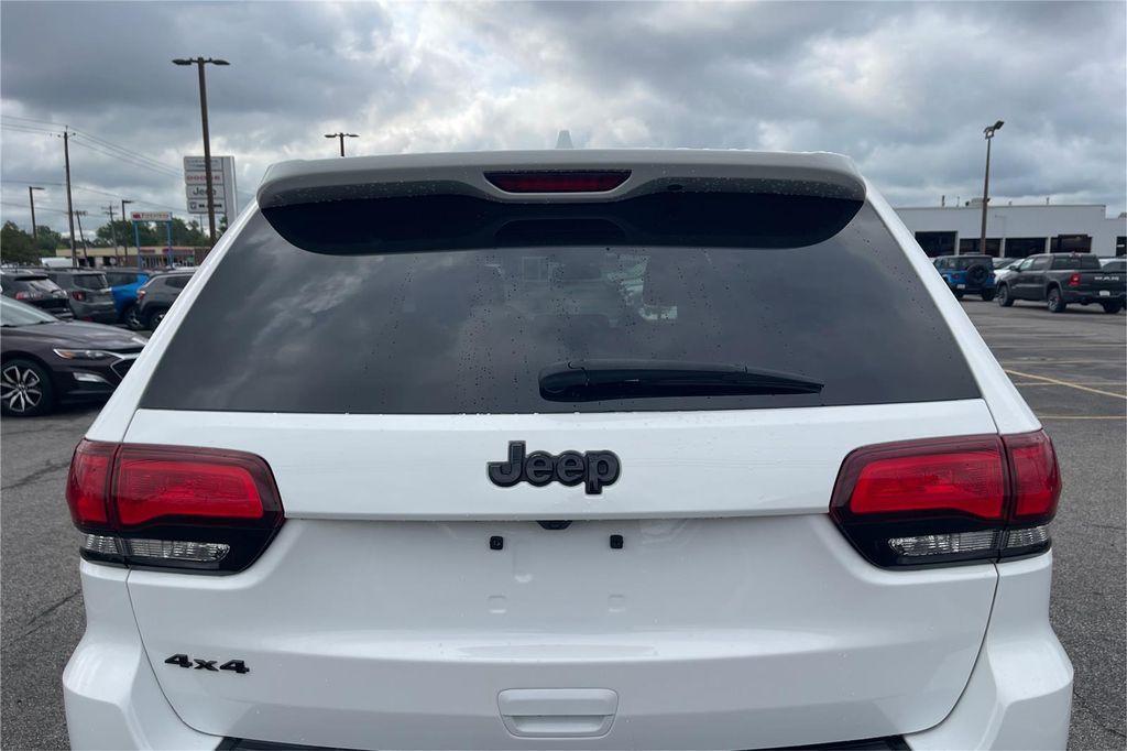 used 2021 Jeep Grand Cherokee car, priced at $26,500