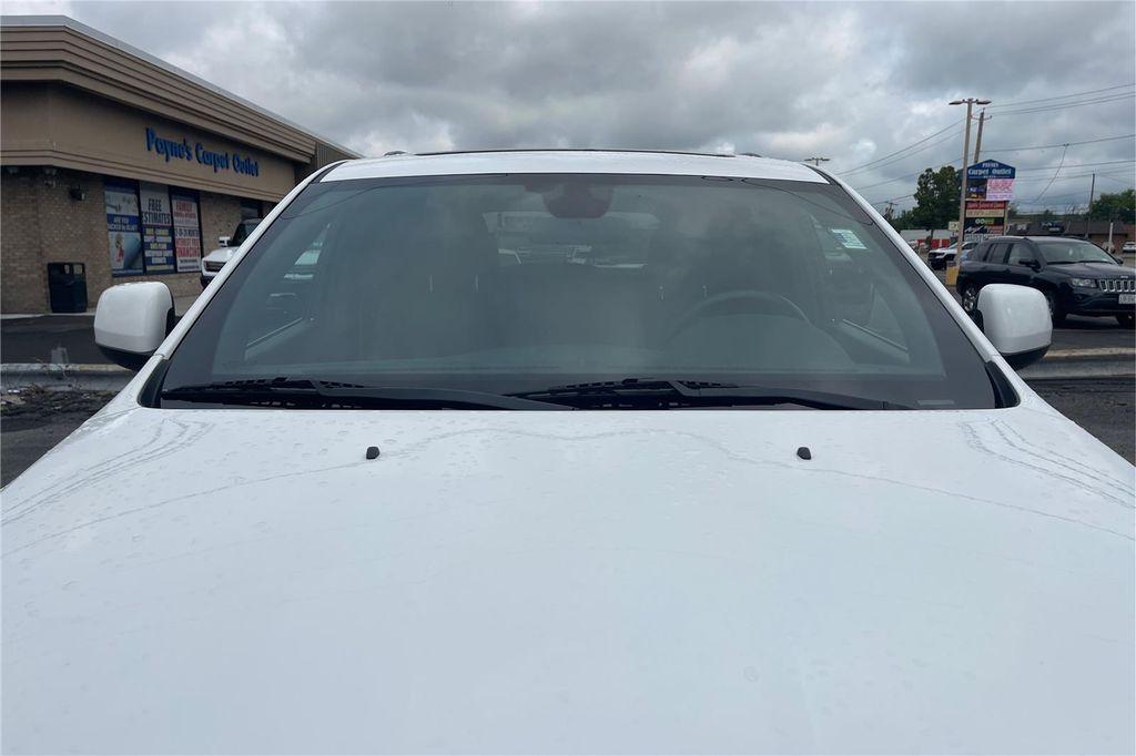 used 2021 Jeep Grand Cherokee car, priced at $26,500
