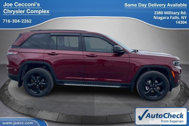 used 2022 Jeep Grand Cherokee car, priced at $34,000