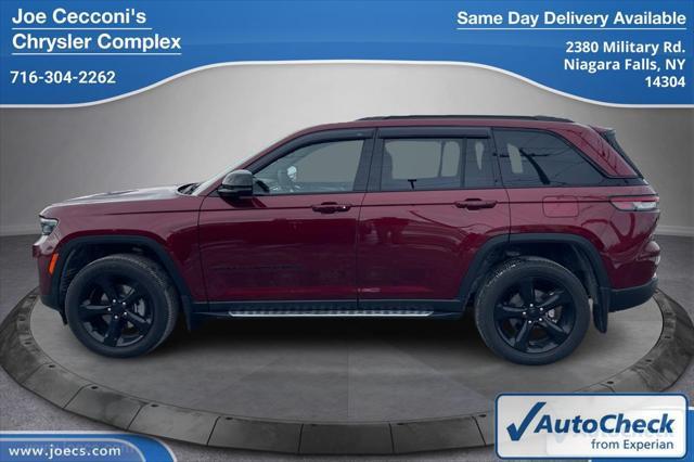 used 2022 Jeep Grand Cherokee car, priced at $34,000