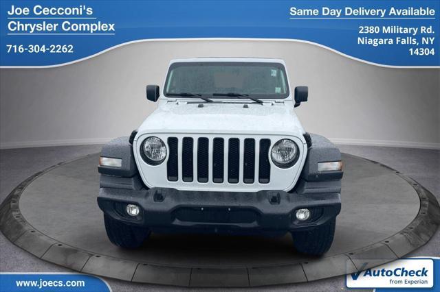 used 2022 Jeep Wrangler Unlimited car, priced at $33,500