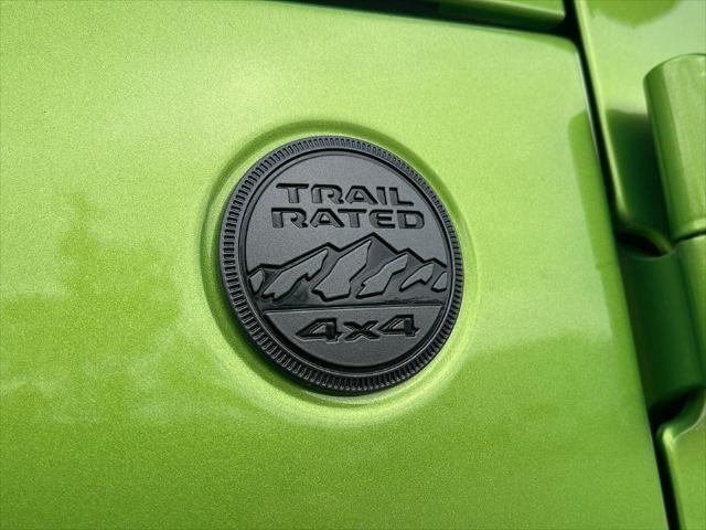 new 2025 Jeep Wrangler car, priced at $45,716