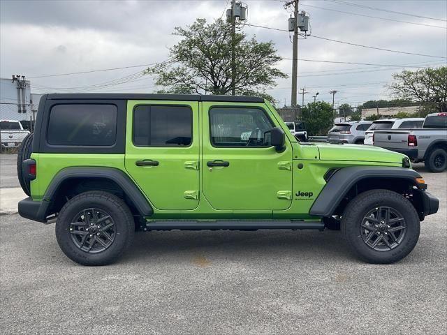 new 2025 Jeep Wrangler car, priced at $45,716