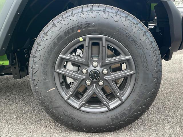 new 2025 Jeep Wrangler car, priced at $45,716