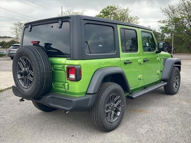 new 2025 Jeep Wrangler car, priced at $45,716