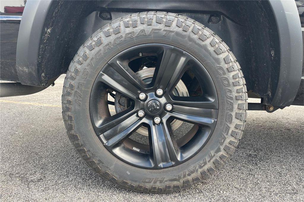 used 2021 Ram 1500 Classic car, priced at $29,000